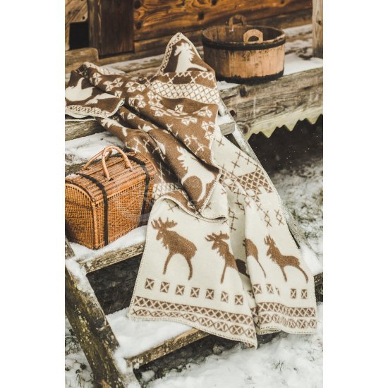 Wool blanket ,,Briedžiukai" brown